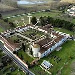 Pensión Le Logis 3*