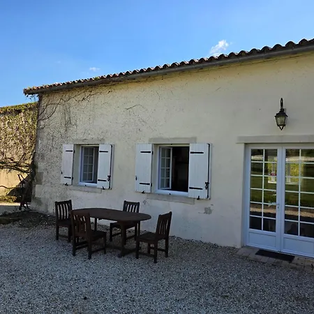 Le Logis Guest house *