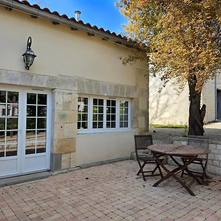 Pensión Le Logis Dompierre-sur-Charente