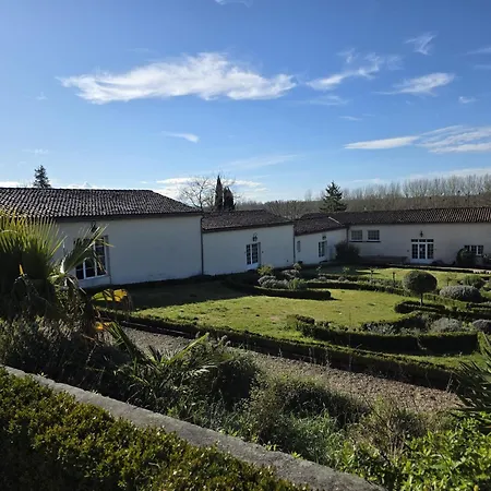 Pensión Le Logis Dompierre-sur-Charente