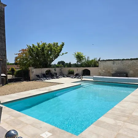 Le Logis Vendégház Dompierre-sur-Charente